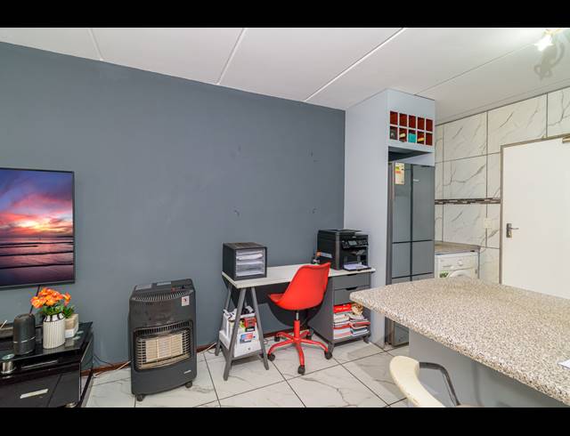 2 BEDROOM APARTMENT SOLD IN NORTH RIDING